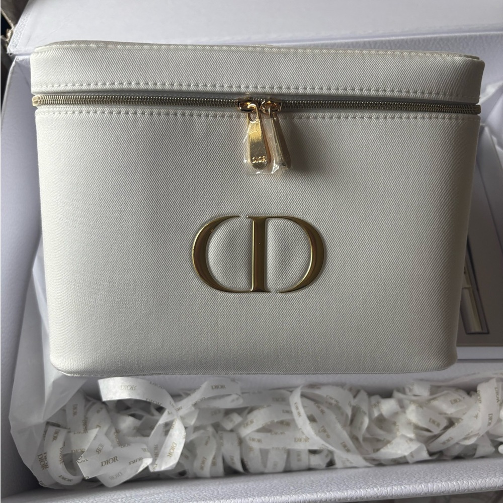 Dior Beauty Platinum gift- train case, head band, hand towel